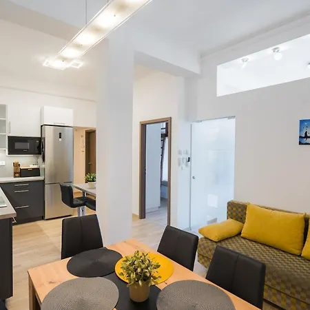 Silveritas Apartman * Siófok