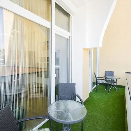Appartement Silveritas Apartman *